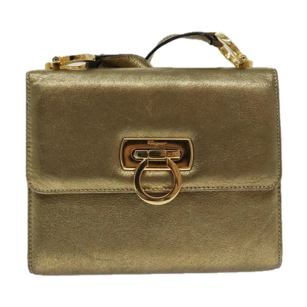 Salvatore Ferragamo Gancini Shoulder Bag Leather Gold Auth hk1653